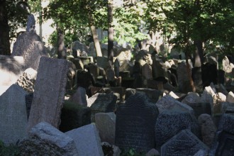 Friedhof Josephstadt (Foto A. Illhardt).JPG