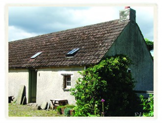 Fionas Cottage, zuvor als Kuhstall genutzt (Copyright: Gerstenberg Verlag)