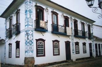 Haus im Kolonialstil in Paratí (Foto: Birgit Hartmeyer)