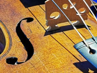 Hesses Geige (Foto Arnold Illhardt)