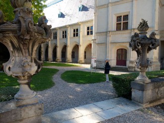 Innenhof des Klosters (Foto H. Scherle-Illhardt)