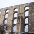 Elvas: Der bis zu 30 m hohe Aquädukt (Aqueduto da Amoreira) mit insgesamt 843 Bogen (Foto: Birgit Hartmeyer)