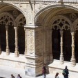 Alle Säulen des Jerónimos-Klosters in Belém sind unterschiedlich gestaltet (Foto: Birgit Hartmeyer)