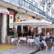 Bei Touristen beliebt: die "Esplanada" des Cafés "Nicola" am Rossio-Platz in Lissabon (Foto: Birgit Hartmeyer)