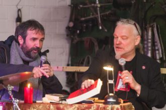 Talk-Abend 2017 in einer Autowerkstatt (Foto Marion Illhardt)