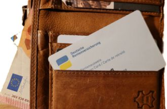 Rentenausweis (Foto Arnold Illhardt)