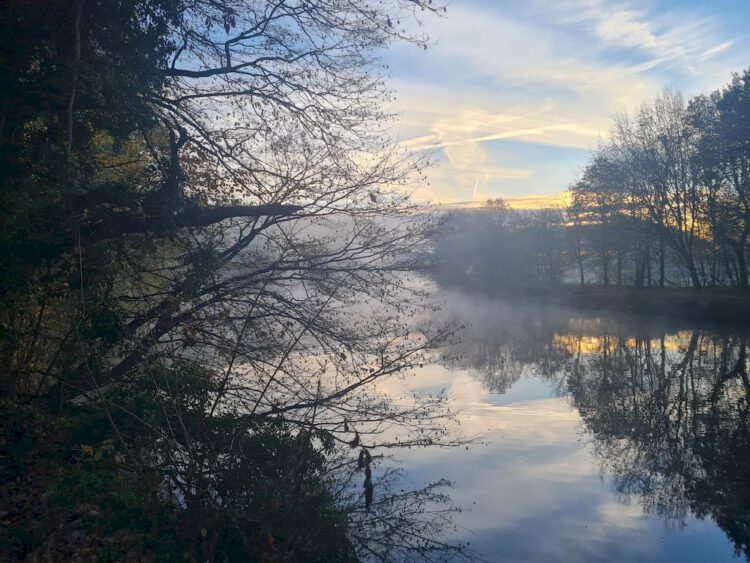 Ems am Morgen (Foto Marion Illhardt)